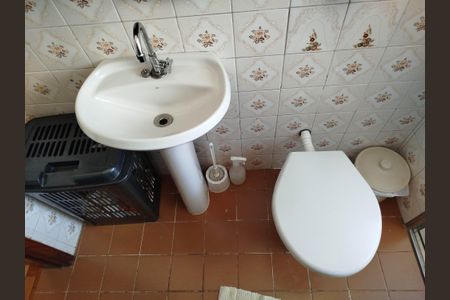 Casa à venda com 137m², 4 quartos e 2 vagasBanheiro da Suíte