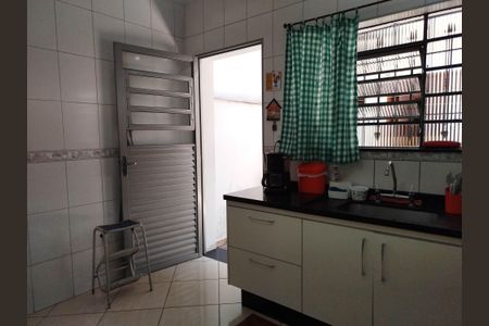 Casa à venda com 137m², 4 quartos e 2 vagasCozinha