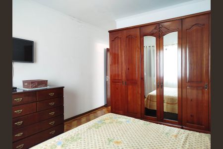 Casa à venda com 137m², 4 quartos e 2 vagasQuarto 3 - Suíte