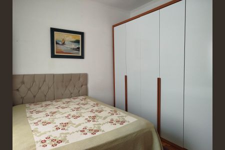 Casa à venda com 137m², 4 quartos e 2 vagasQuarto 1