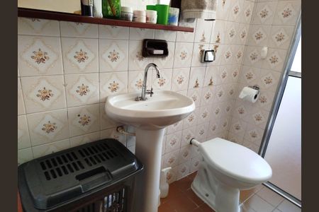 Casa à venda com 137m², 4 quartos e 2 vagasBanheiro da Suíte