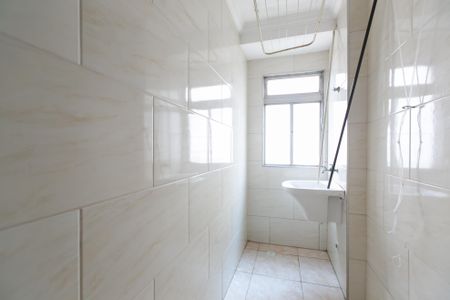 Apartamento para alugar com 45m², 2 quartos e 1 vagaÁrea de Serviço