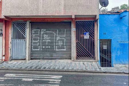 Fachada de casa para alugar com 1 quarto, 60m² em Vila Suíça, Santo André