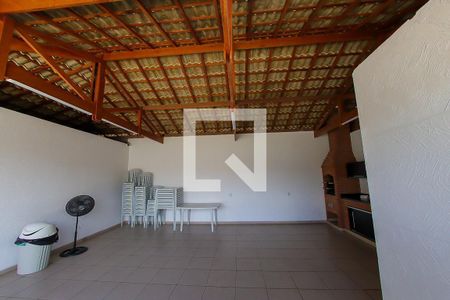 Apartamento para alugar com 42m², 2 quartos e 1 vagaÁrea comum - Salão de festas