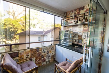 Apartamento à venda com 84m², 1 quarto e 1 vaga Apartamento à venda com 84m², 1 quarto e 1 vagaSacada