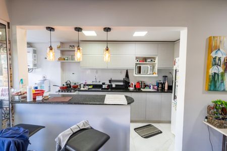 Apartamento à venda com 84m², 1 quarto e 1 vaga Apartamento à venda com 84m², 1 quarto e 1 vagaCozinha e Área de Serviço