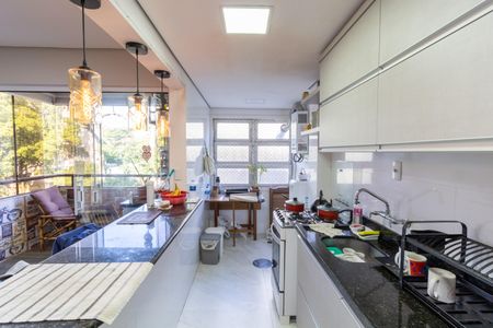 Apartamento à venda com 84m², 1 quarto e 1 vaga Apartamento à venda com 84m², 1 quarto e 1 vagaCozinha e Área de Serviço