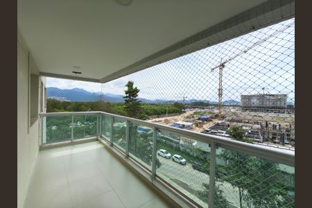 Varanda - Sala de apartamento para alugar com 2 quartos, 85m² em Jacarepaguá, Rio de Janeiro