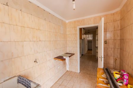 Casa à venda com 300m², 4 quartos e 4 vagas