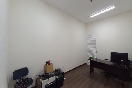 Casa para alugar com 480m², 3 quartos e 2 vagasQuarto 1