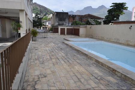 Apartamento à venda com 68m², 1 quarto e 1 vagaÁrea comum