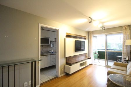 Apartamento à venda com 68m², 2 quartos e 1 vagaSala