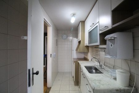 Apartamento à venda com 68m², 2 quartos e 1 vagaCozinha