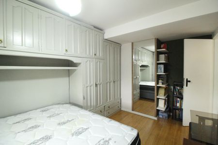 Apartamento à venda com 68m², 2 quartos e 1 vagaQuarto 2