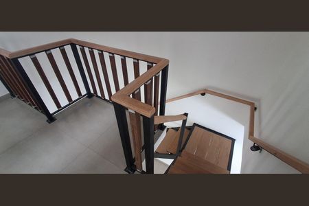 Escada de casa à venda com 3 quartos, 120m² em Barcelona, São Caetano do Sul