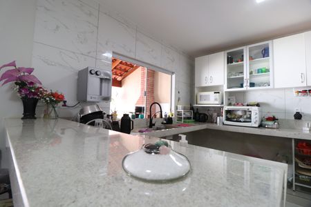 Casa para alugar com 180m², 4 quartos e 4 vagasCozinha