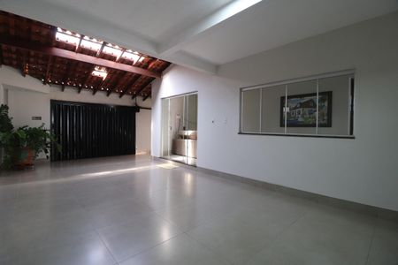 Casa para alugar com 180m², 4 quartos e 4 vagasÁrea comum