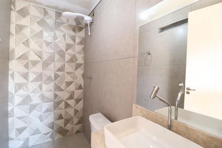 Casa para alugar com 180m², 4 quartos e 4 vagasBanheiro de Serviço