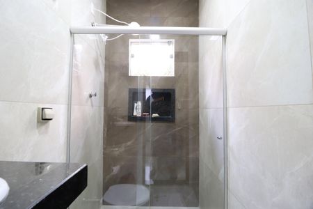 Casa para alugar com 180m², 4 quartos e 4 vagasBanheiro do Quarto 1