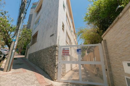 Apartamento à venda com 105m², 3 quartos e 1 vagaFachada