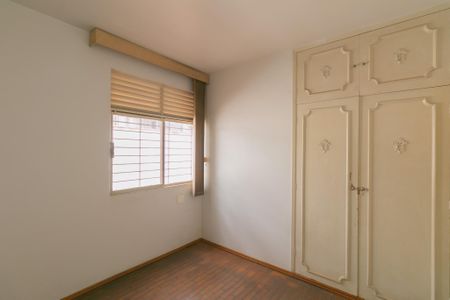 Apartamento à venda com 105m², 3 quartos e 1 vagaQuarto 1