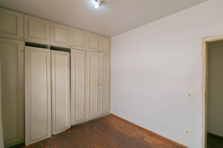 Apartamento à venda com 105m², 3 quartos e 1 vagaQuarto 2