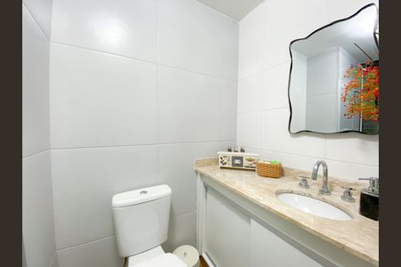 Banheiro Social de apartamento à venda com 2 quartos, 57m² em Barra Funda, São Paulo
