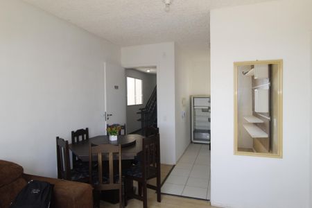 Sala de apartamento à venda com 2 quartos, 49m² em Rubem Berta, Porto Alegre