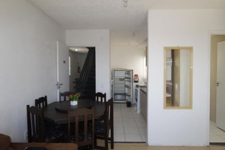 Sala de apartamento à venda com 2 quartos, 49m² em Rubem Berta, Porto Alegre
