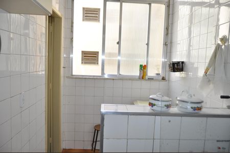 Apartamento à venda com 60m², 1 quarto e 1 vagaÁrea de Serviço