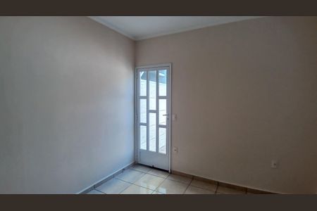 Casa à venda com 252m², 4 quartos e 2 vagasQuarto 2