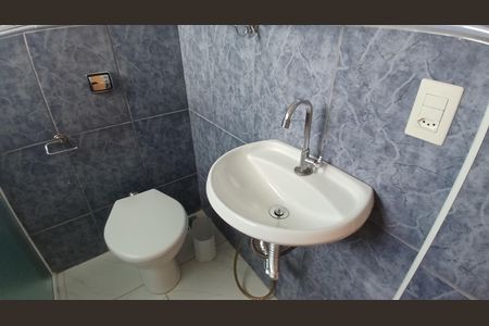 Casa à venda com 252m², 4 quartos e 2 vagasBanheiro da Suíte