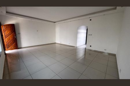 Casa à venda com 320m², 5 quartos e 5 vagasSala