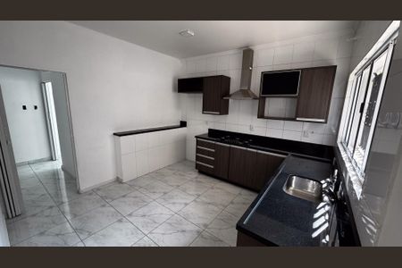 Casa à venda com 320m², 5 quartos e 5 vagasCozinha
