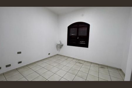 Casa à venda com 320m², 5 quartos e 5 vagasQuarto 2