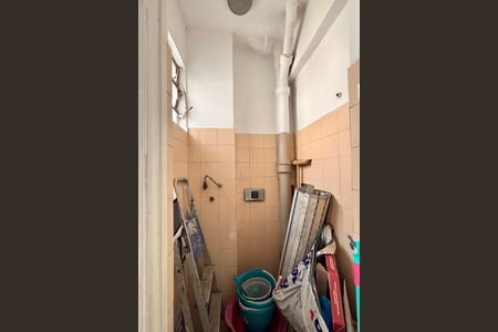 Apartamento à venda com 71m², 3 quartos e 1 vaga Apartamento à venda com 71m², 3 quartos e 1 vagaBanheiro de Serviço