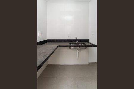 Apartamento à venda com 40m², 2 quartos e sem vaga Apartamento à venda com 40m², 2 quartos e sem vagaCozinha e Área de Serviço