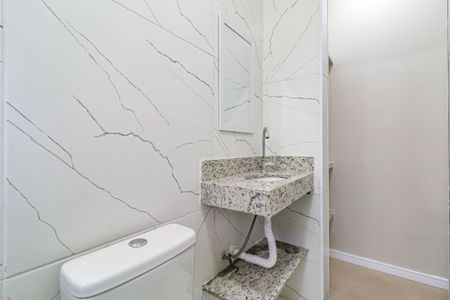 Studio - Banheiro de kitnet/studio para alugar com 1 quarto, 15m² em Vila Morse, São Paulo