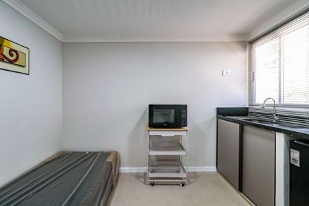 Studio de kitnet/studio para alugar com 1 quarto, 15m² em Vila Morse, São Paulo