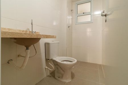 Apartamento à venda com 39m², 2 quartos e sem vaga Apartamento à venda com 39m², 2 quartos e sem vagaBanheiro