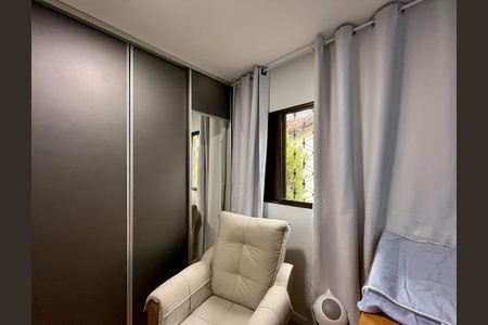 Casa à venda com 100m², 4 quartos e 2 vagas Casa à venda com 100m², 4 quartos e 2 vagasQuarto 2