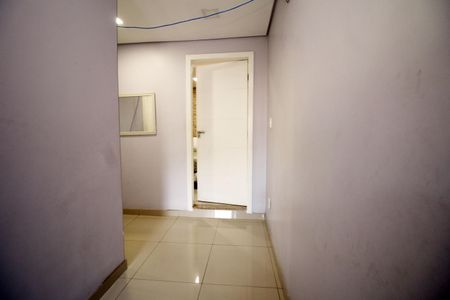 Casa à venda com 600m², 4 quartos e 7 vagasHall da escada