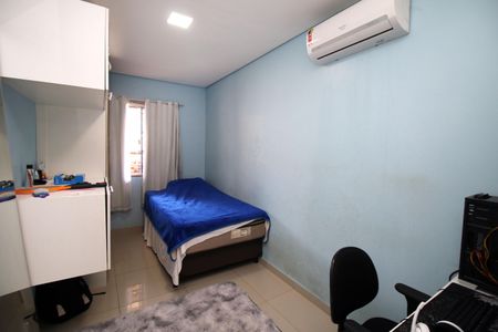 Casa à venda com 600m², 4 quartos e 7 vagasQuarto 