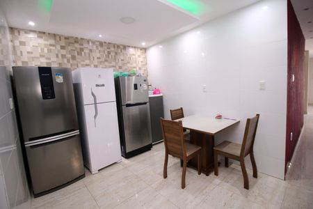 Casa à venda com 600m², 4 quartos e 7 vagasCopa