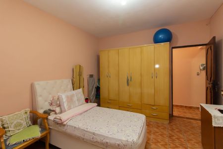 Casa à venda com 260m², 5 quartos e 2 vagasSuíte