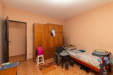 Casa à venda com 260m², 5 quartos e 2 vagasQuarto 2