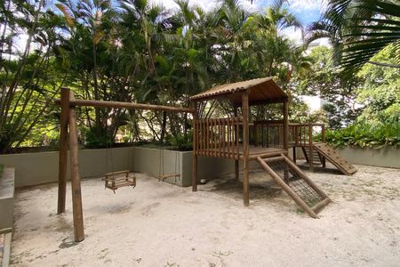 Apartamento à venda com 77m², 2 quartos e 1 vagaÁrea comum