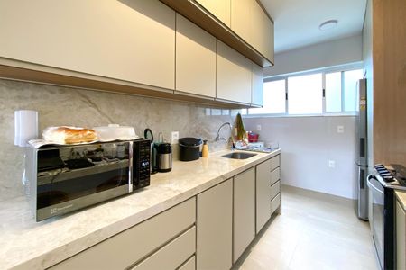 Apartamento à venda com 77m², 2 quartos e 1 vagaCozinha