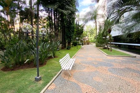 Apartamento à venda com 77m², 2 quartos e 1 vagaÁrea comum