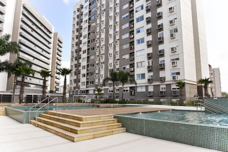 Apartamento à venda com 60m², 2 quartos e 1 vagaÁrea comum - Piscina